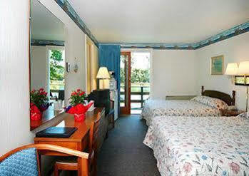 Green Harbor Resort East Falmouth Екстер'єр фото